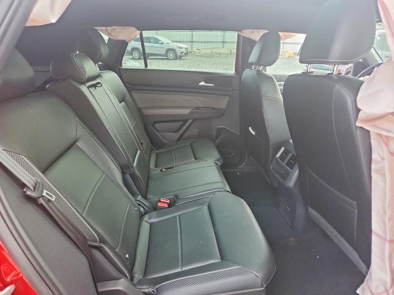 64450796 :رقم المزاد ، 1V2KE2CA2PC215381 vin ، 2023 Volkswagen Atlas Cross Sport مزاد بيع