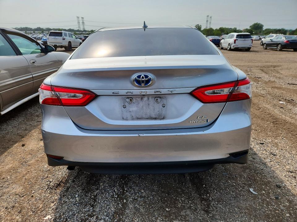 64756776 :رقم المزاد ، 4T1B31HKXKU514893 vin ، 2019 Toyota Camry مزاد بيع