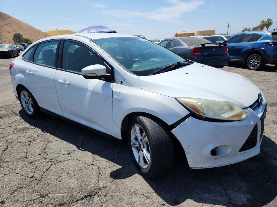 Продажа на аукционе авто 2014 Ford Focus, vin: 1FADP3F23EL299230, номер лота: 63856676