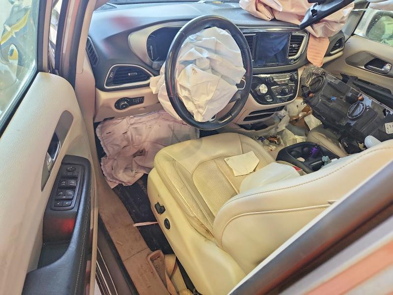 Продаж на аукціоні авто 2018 Chrysler Pacifica, vin: 2C4RC1L78JR133495, номер лоту: 64970706