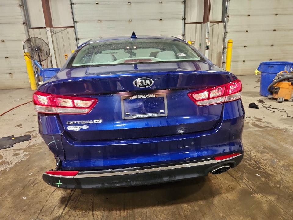 64108376 :رقم المزاد ، 5XXGT4L3XJG233192 vin ، 2018 Kia Optima مزاد بيع