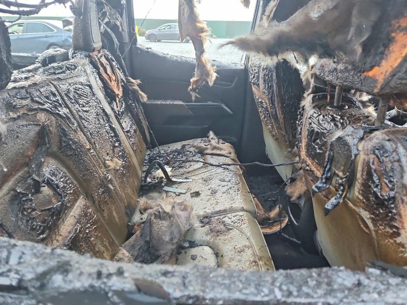 64396796 :رقم المزاد ، 1GCGSBE36G1335923 vin ، 2016 Chevrolet Colorado مزاد بيع