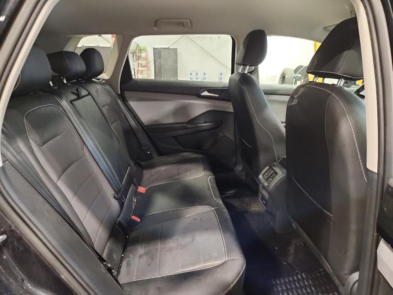 64962706 :رقم المزاد ، 3VVWX7B24NM046157 vin ، 2022 Volkswagen Taos مزاد بيع