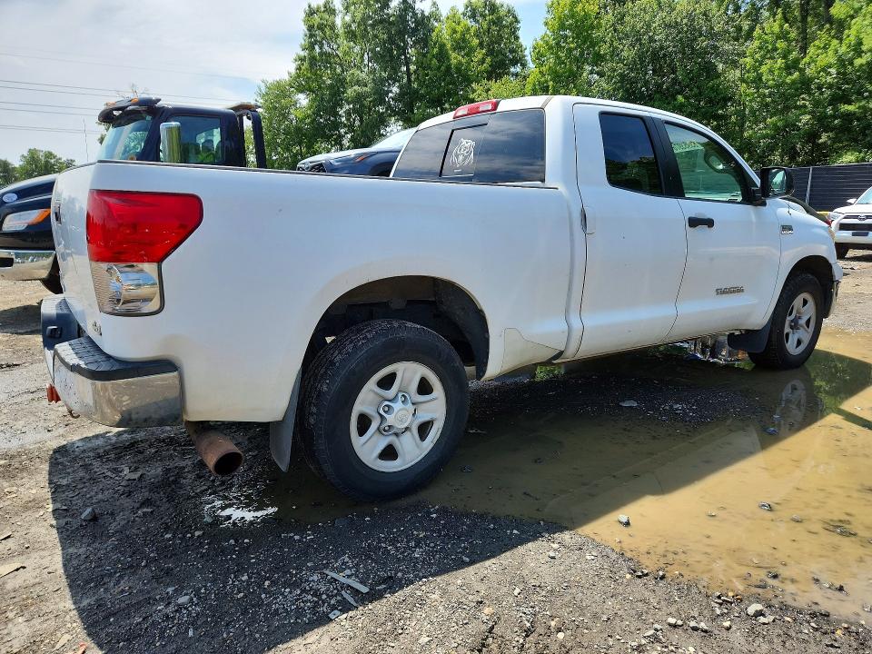 63953976 :رقم المزاد ، 5TBBV54178S498399 vin ، 2008 Toyota Tundra مزاد بيع