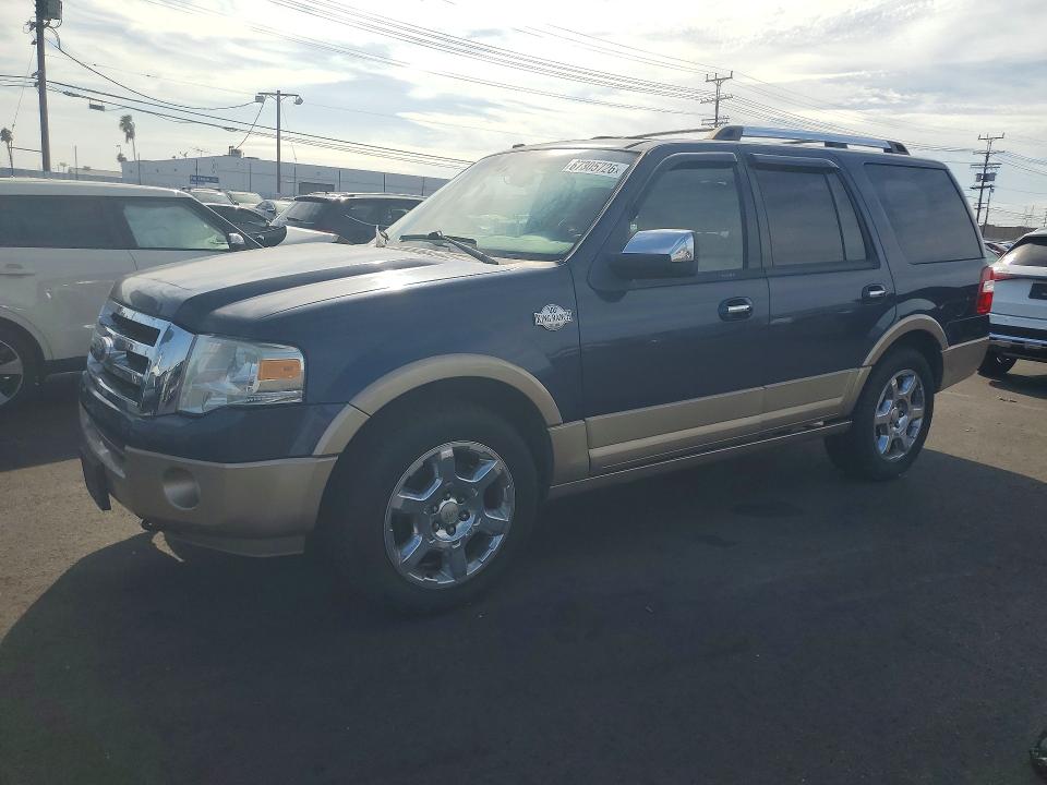 67305726 :رقم المزاد ، 1FMJU1J56DEF02508 vin ، 2013 Ford Expedition مزاد بيع
