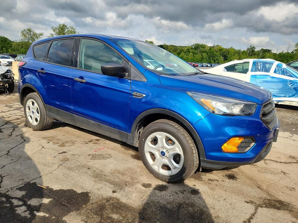 Auction sale of the 2019 Ford Escape, vin: 1FMCU0F72KUC56928, lot number: 66953116