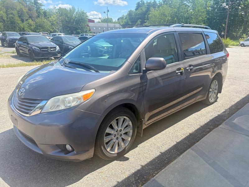 Продажа на аукционе авто 2013 Toyota Sienna, vin: 5TDDK3DCXDS061618, номер лота: 66118246