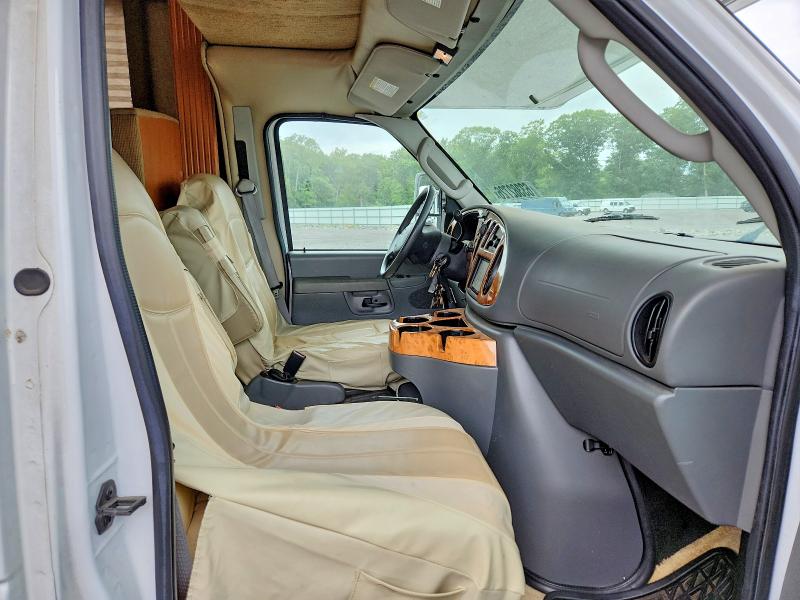 2008 Ford Econoline მანქანა იყიდება აუქციონზე, vin: 1FDXE45SX8DA69585, აუქციონის ნომერი: 63382726