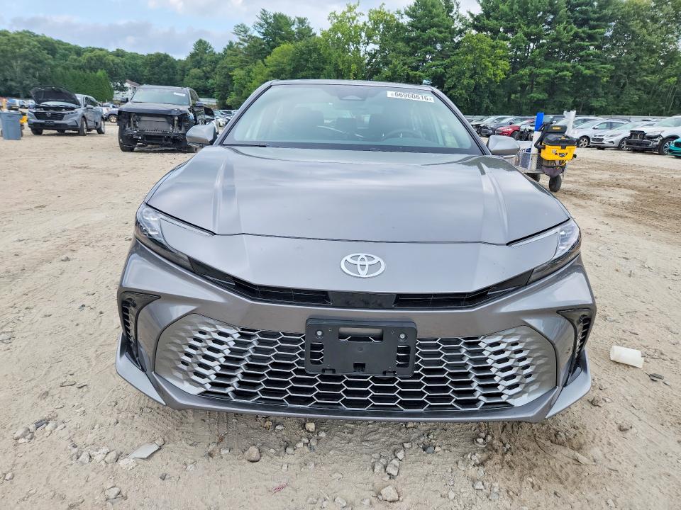 Продаж на аукціоні авто 2026 Toyota Camry, vin: 4T1DBADKXTU545970, номер лоту: 66960616