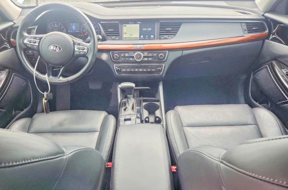 Продажа на аукционе авто 2019 Kia Cadenza, vin: KNALC4J16K5171292, номер лота: 65717926