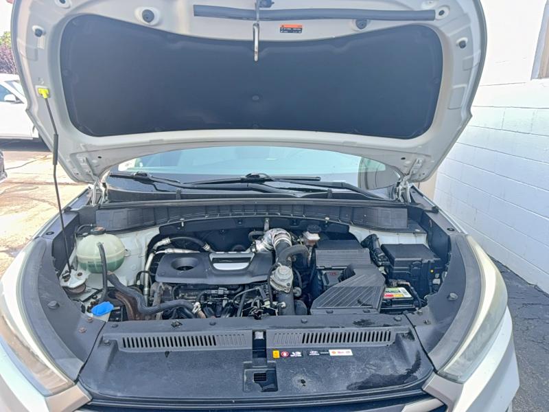 65103296 :رقم المزاد ، KM8J3CA29GU192143 vin ، 2016 Hyundai Tucson مزاد بيع