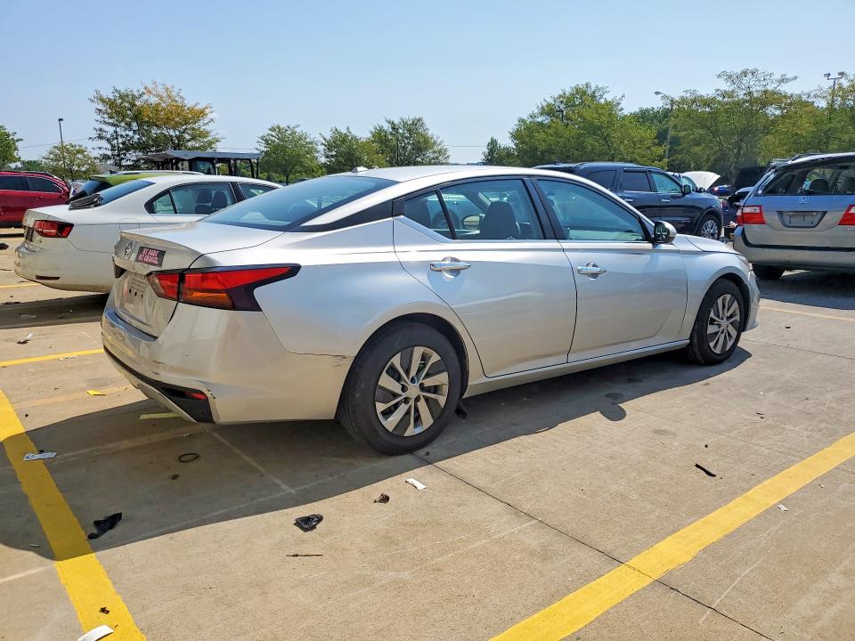 Продажа на аукционе авто 2020 Nissan Altima, vin: 1N4BL4BV6LC257527, номер лота: 66310206