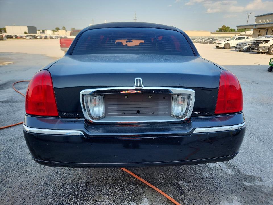 Aukcja sprzedaży 2005 Lincoln Town Car, vin: 1L1FM88W85Y609574, numer aukcji: 63393576
