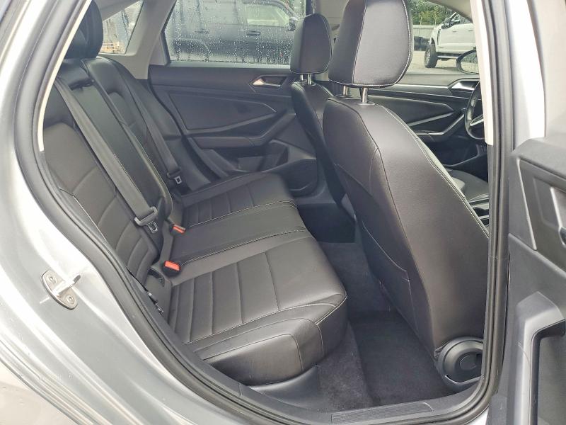 64592446 :رقم المزاد ، 3VW7M7BU7PM021458 vin ، 2023 Volkswagen Jetta مزاد بيع