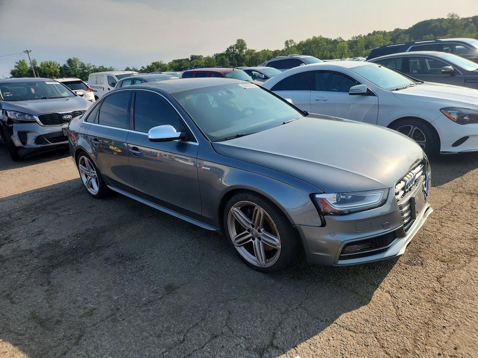 2013 Audi S4 მანქანა იყიდება აუქციონზე, vin: WAUKGAFL1DA070079, აუქციონის ნომერი: 62222646
