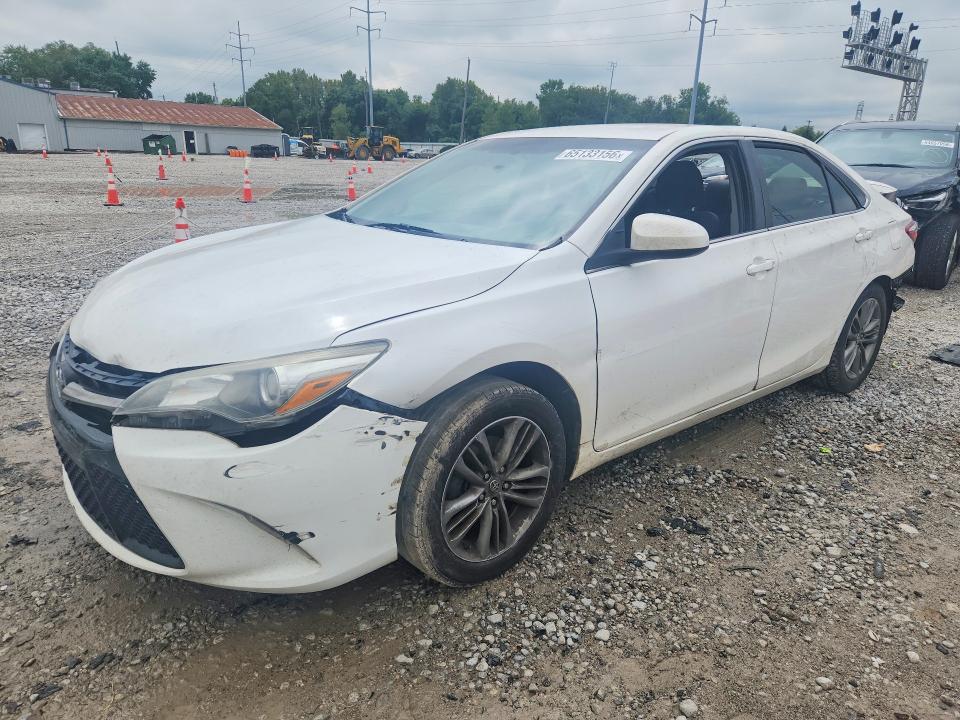 65133156 :رقم المزاد ، 4T1BF1FK5HU317794 vin ، 2017 Toyota Camry مزاد بيع