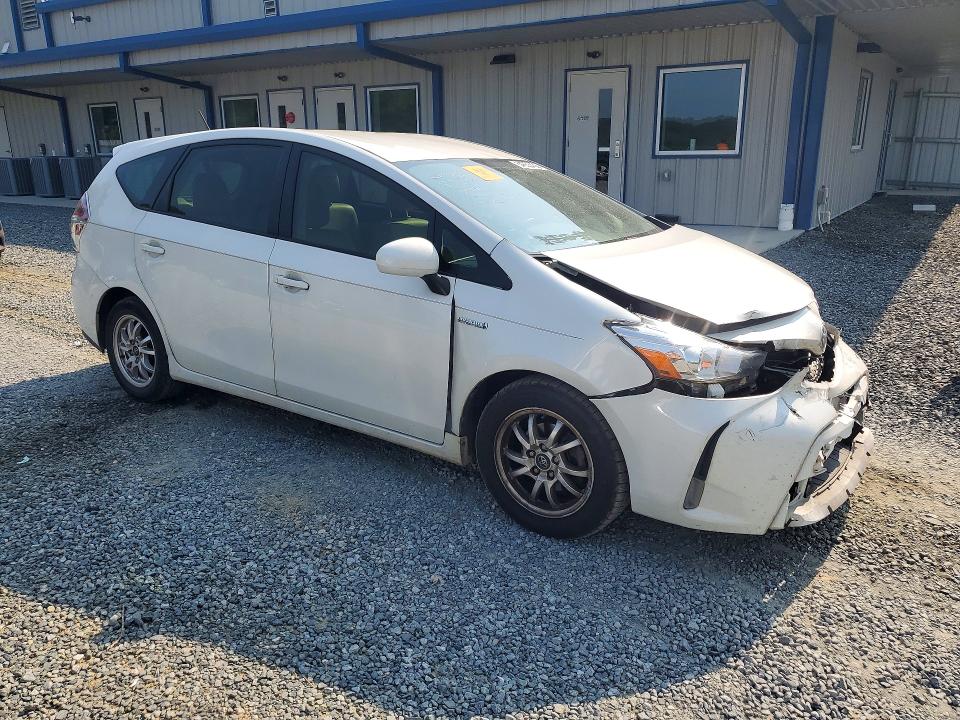 64653436 :رقم المزاد ، JTDZN3EU0FJ040264 vin ، 2015 Toyota Prius V مزاد بيع