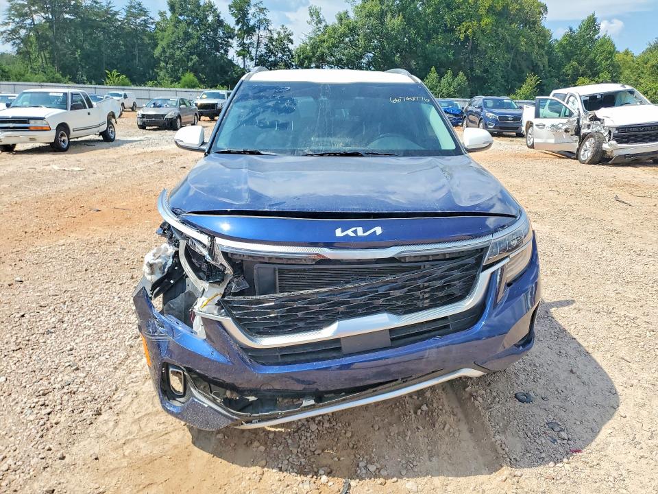 2023 Kia Seltos მანქანა იყიდება აუქციონზე, vin: KNDETCA29P7430061, აუქციონის ნომერი: 66740776