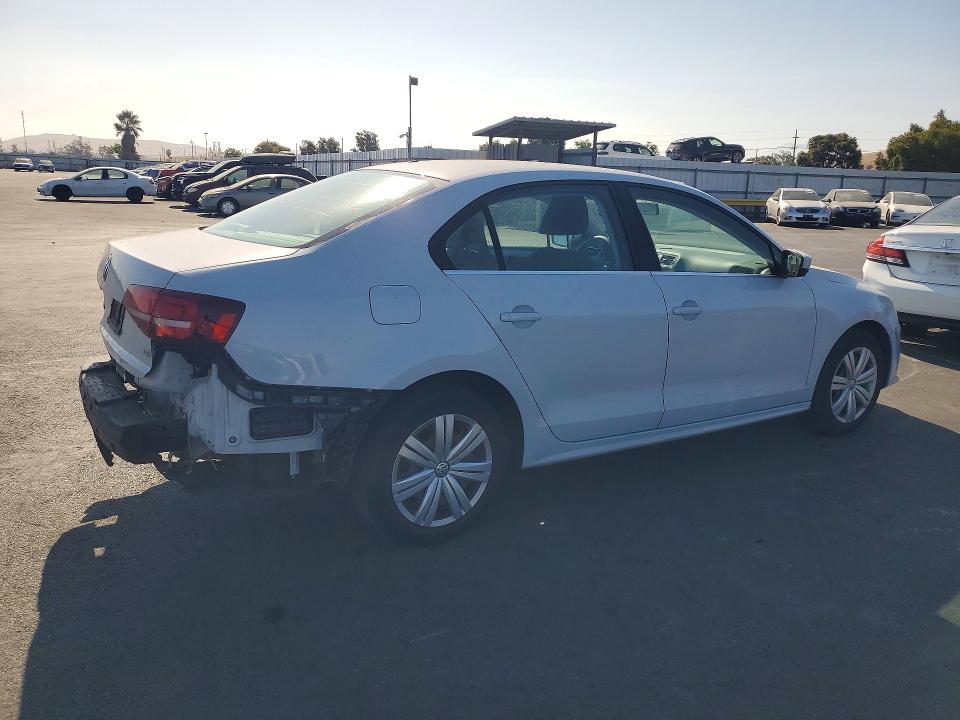 Продажа на аукционе авто 2017 Volkswagen Jetta, vin: 3VW2B7AJ0HM237869, номер лота: 64789036