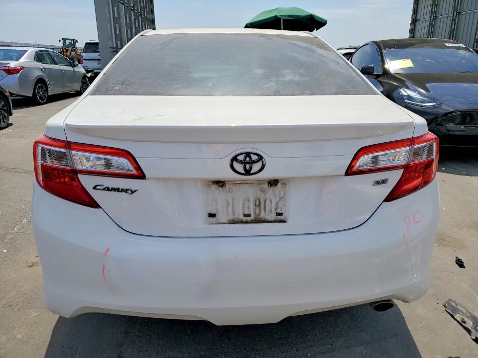 2014 Toyota Camry მანქანა იყიდება აუქციონზე, vin: 4T1BF1FK9EU333380, აუქციონის ნომერი: 63263276