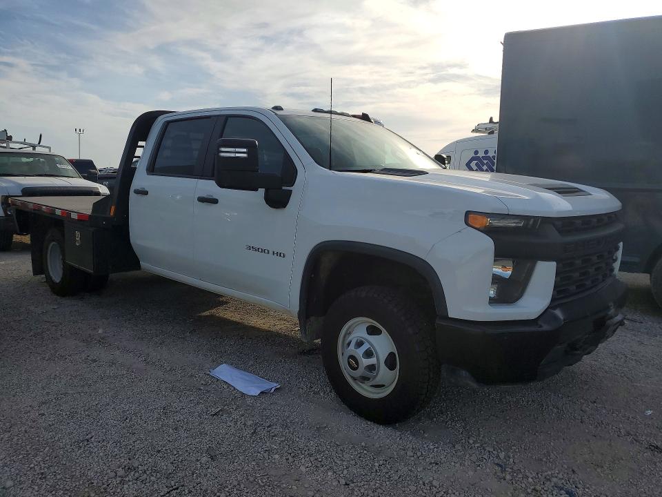 65514836 :رقم المزاد ، 1GB4WRE70MF290600 vin ، 2021 Chevrolet Silverado مزاد بيع