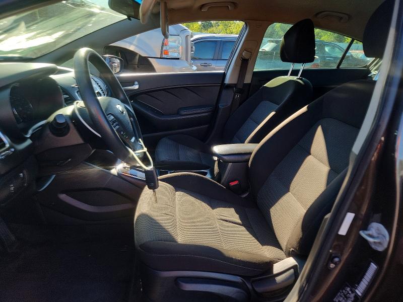 65393326 :رقم المزاد ، 3KPFK4A73JE181126 vin ، 2018 Kia Forte مزاد بيع