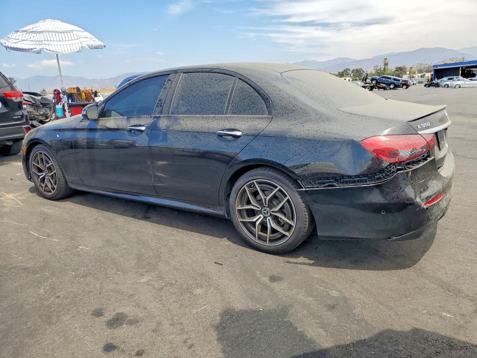 2022 Mercedes-benz E მანქანა იყიდება აუქციონზე, vin: W1KZF8DB3NB025699, აუქციონის ნომერი: 65114656