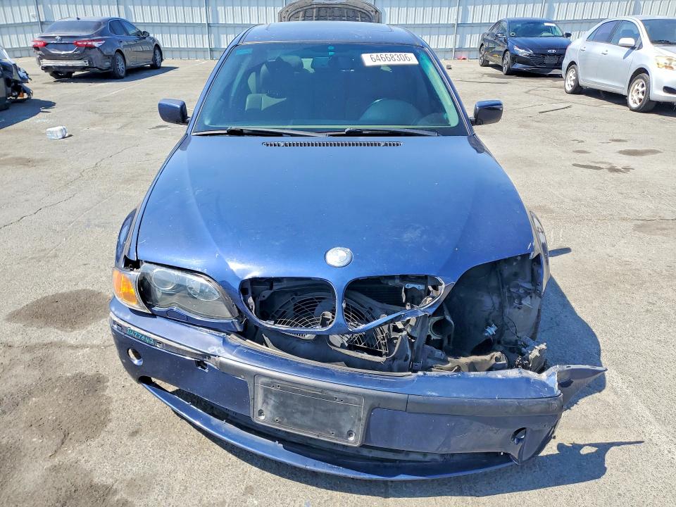 2005 Bmw 325 მანქანა იყიდება აუქციონზე, vin: WBAET37425NJ87255, აუქციონის ნომერი: 64668306
