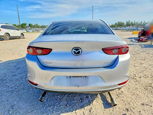 Продаж на аукціоні авто 2020 Mazda 3, vin: 3MZBPACL6LM129682, номер лоту: 64849456