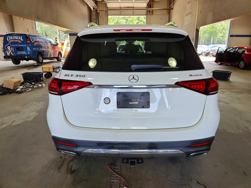 Продажа на аукционе авто 2020 Mercedes-benz Gle, vin: 4JGFB4KB2LA010422, номер лота: 65606576