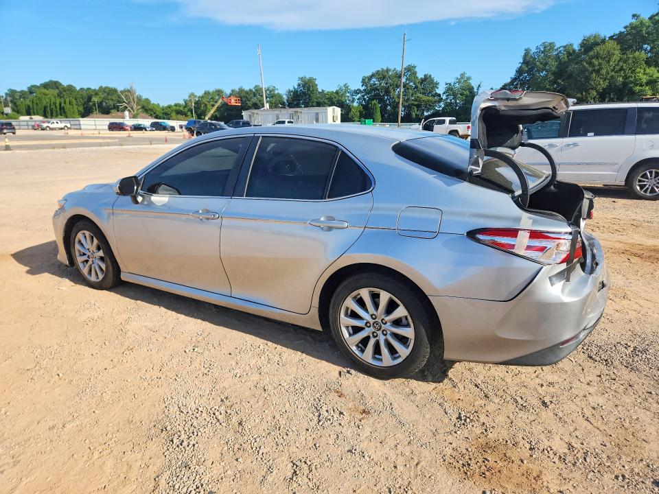 Aukcja sprzedaży 2018 Toyota Camry, vin: 4T1B11HK1JU004906, numer aukcji: 64300746