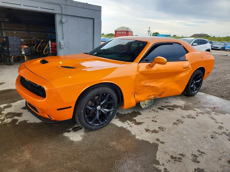 2018 Dodge Challenger მანქანა იყიდება აუქციონზე, vin: 2C3CDZBT1JH251852, აუქციონის ნომერი: 63936986