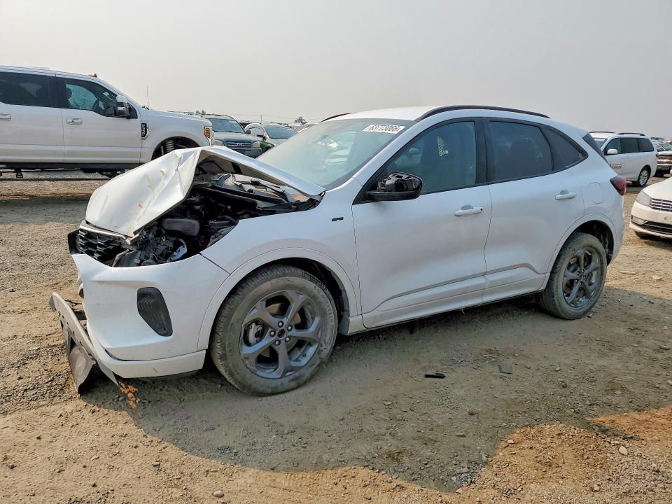 2023 Ford Escape მანქანა იყიდება აუქციონზე, vin: 1FMCU9MN5PUA09450, აუქციონის ნომერი: 63773066