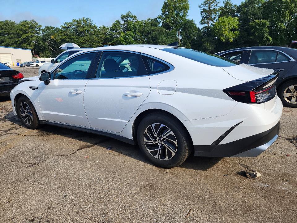 2026 Hyundai Sonata Hybrid მანქანა იყიდება აუქციონზე, vin: KMHL24JJXTA156241, აუქციონის ნომერი: 64678226