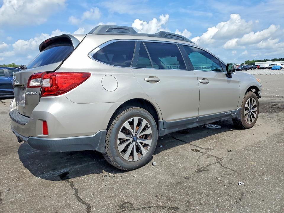 Продажа на аукционе авто 2015 Subaru Outback, vin: 4S4BSBNC4F3340174, номер лота: 63845776