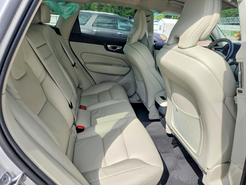 Продаж на аукціоні авто 2021 Volvo Xc60, vin: YV4102RK7M1870006, номер лоту: 63791636