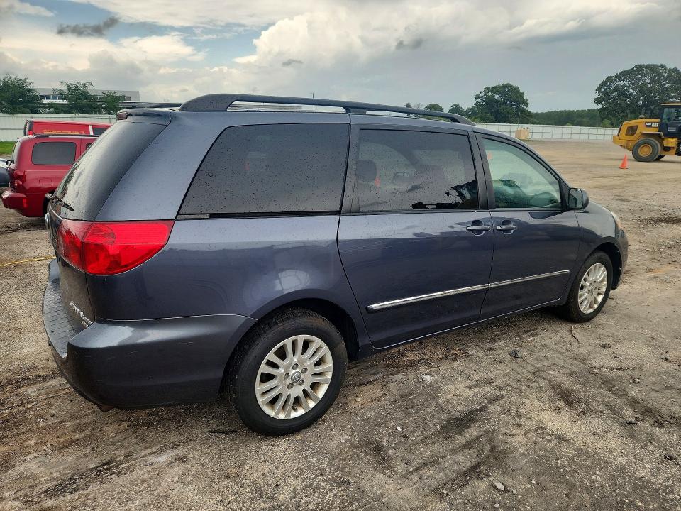 2008 Toyota Sienna მანქანა იყიდება აუქციონზე, vin: 5TDBK22C58S010327, აუქციონის ნომერი: 65060346