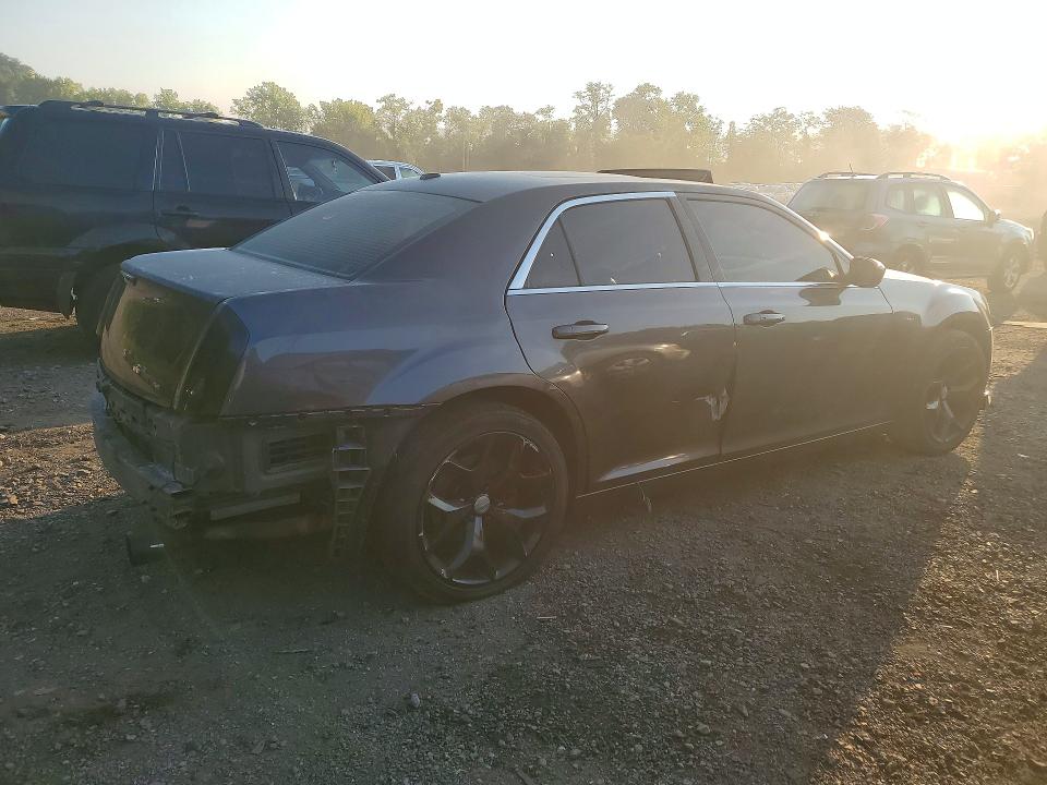 65107726 :رقم المزاد ، 2C3CCARG1DH543227 vin ، 2013 Chrysler 300 مزاد بيع