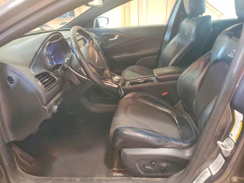 67060476 :رقم المزاد ، 1C3CCCDG9FN624246 vin ، 2015 Chrysler 200 مزاد بيع