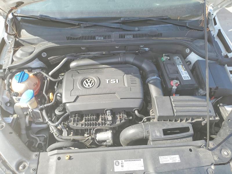 64257376 :رقم المزاد ، 3VWL07AJ5GM261724 vin ، 2016 Volkswagen Jetta مزاد بيع