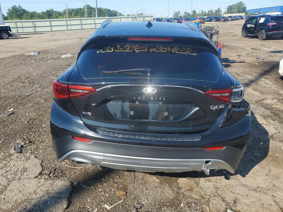 Продаж на аукціоні авто 2018 Infiniti Qx30, vin: SJKCH5CR5JA005958, номер лоту: 63530806
