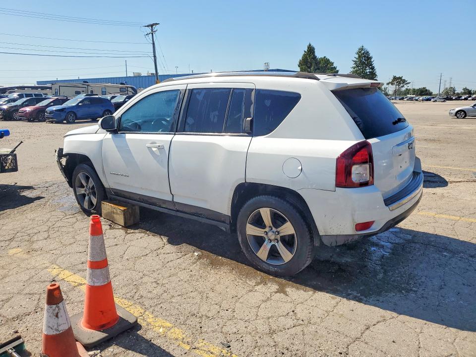 2017 Jeep Compass მანქანა იყიდება აუქციონზე, vin: 1C4NJCEB7HD156023, აუქციონის ნომერი: 66706756