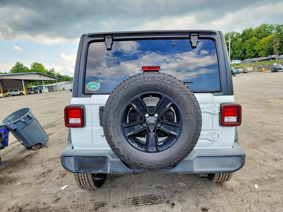 66829856 :رقم المزاد ، 1C4HJXDG7JW296701 vin ، 2018 Jeep Wrangler Unlimited مزاد بيع