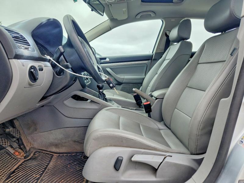 Продажа на аукционе авто 2006 Volkswagen Jetta, vin: 3VWST71K86M840829, номер лота: 63864296