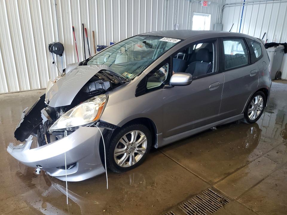 2010 Honda Fit მანქანა იყიდება აუქციონზე, vin: JHMGE8H49AC006156, აუქციონის ნომერი: 63913216