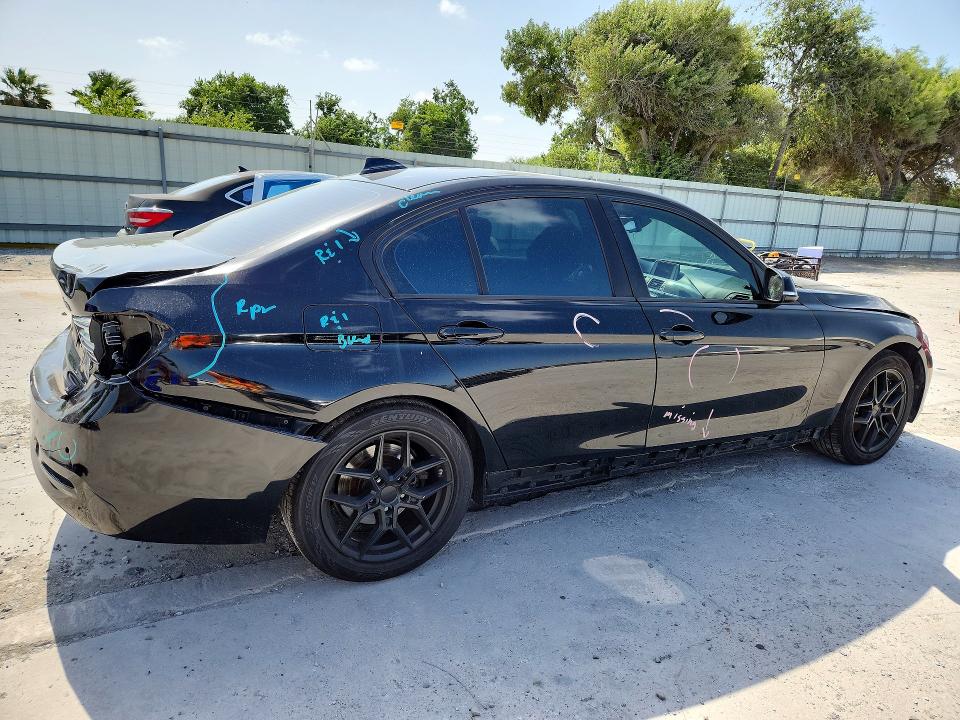 63842736 :رقم المزاد ، WBA8E1G39HNU16666 vin ، 2017 Bmw 320 مزاد بيع