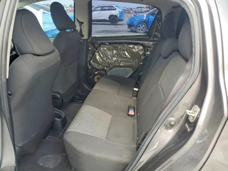 Продажа на аукционе авто 2015 Toyota Yaris, vin: VNKKTUD37FA044969, номер лота: 64049086