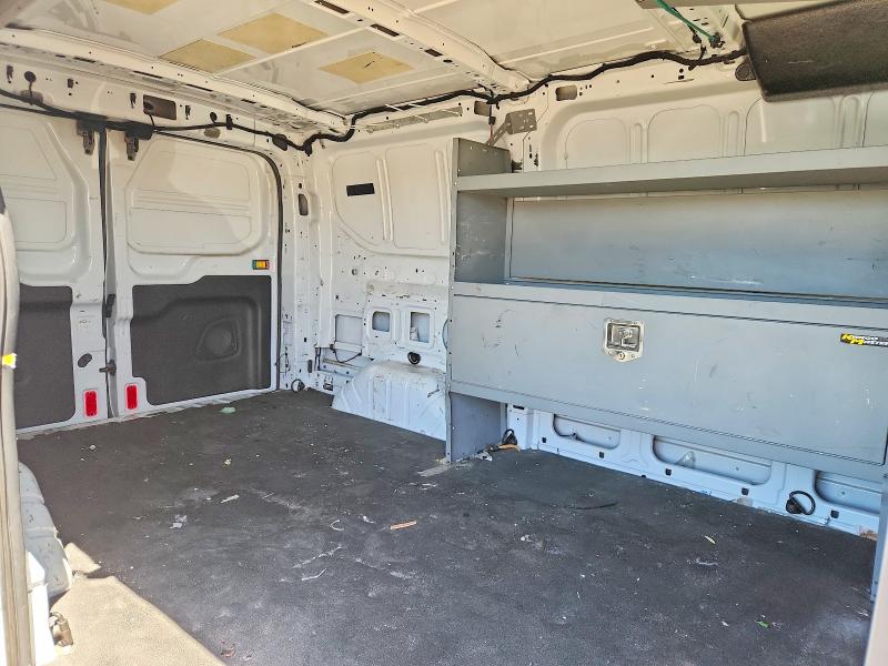 64275906 :رقم المزاد ، 1FTYE1YM0GKA11788 vin ، 2016 Ford Transit مزاد بيع