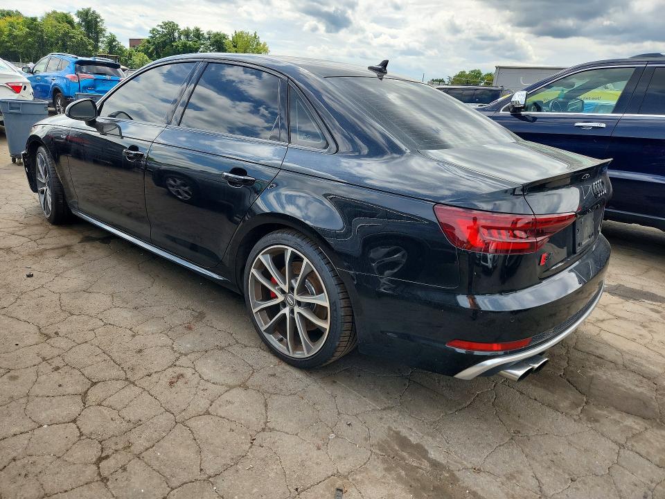 Продажа на аукционе авто 2018 Audi S4, vin: WAUB4AF4XJA234622, номер лота: 67142976