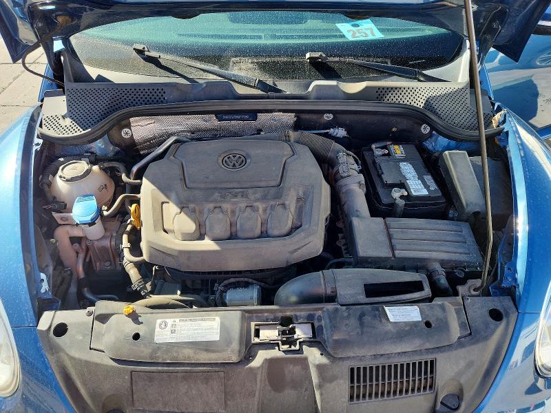 65146216 :رقم المزاد ، 3VWFD7AT9KM717252 vin ، 2019 Volkswagen Beetle مزاد بيع